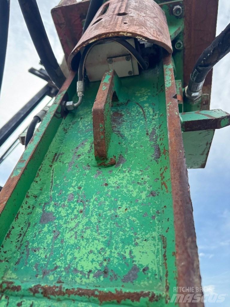 Montabert V 1200 BRH Hydraulic pile hammers