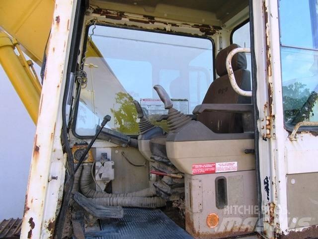 Komatsu PC 180 LC Crawler excavators