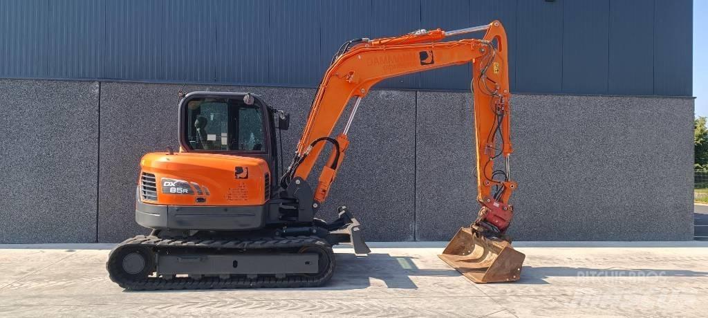 Doosan DX 85 R-3 Midi excavators  7t - 12t