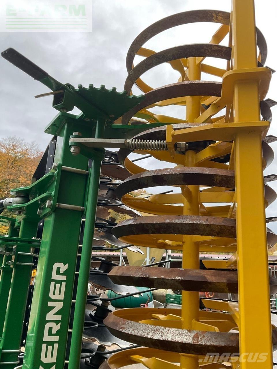 Kerner Helix 450 Disc harrows