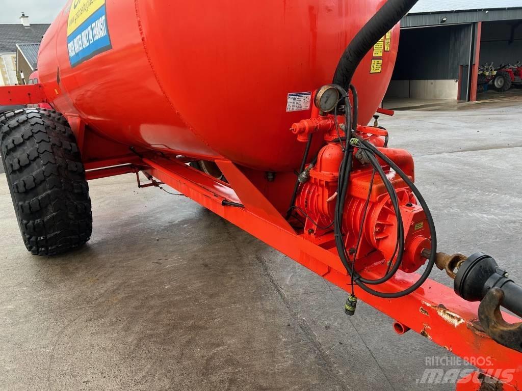 Star 1100 Wine tanks