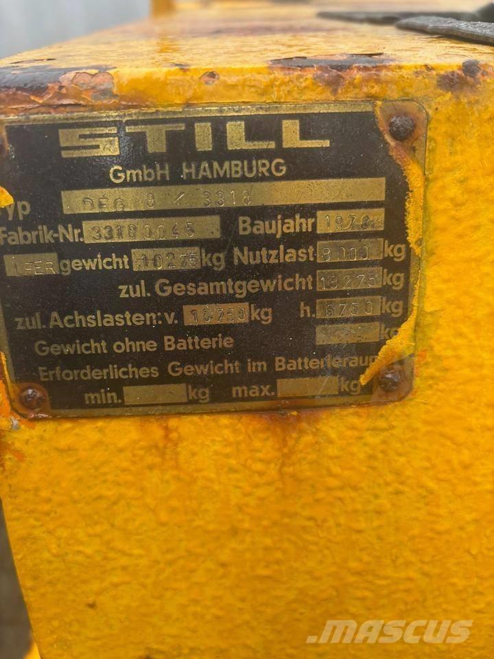 Still DFG 8 Diesel trucks