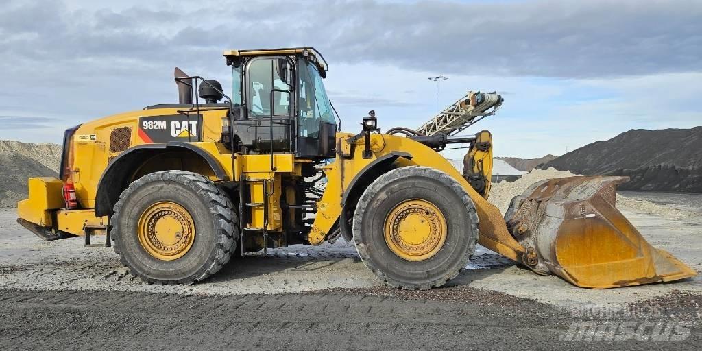 CAT 982 M Wheel loaders