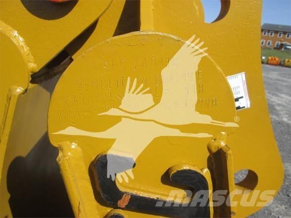 SEC CAT 320 Grapples