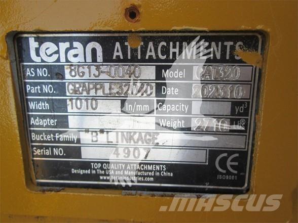 Teran CAT 320 Grapples