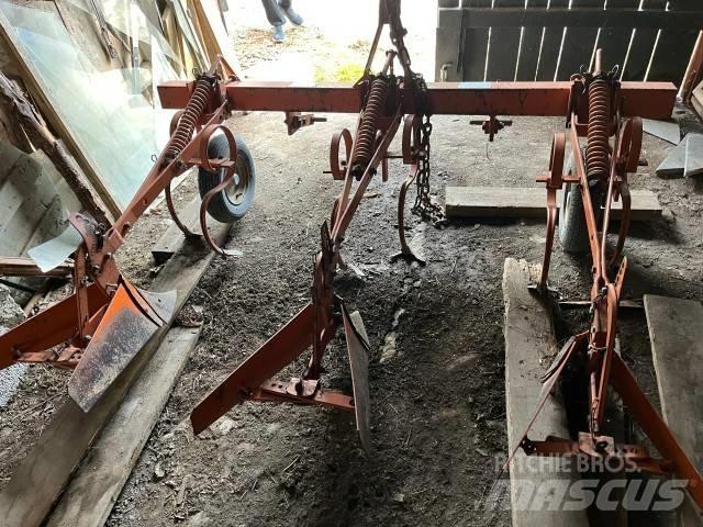 Underhaug kupare Planters