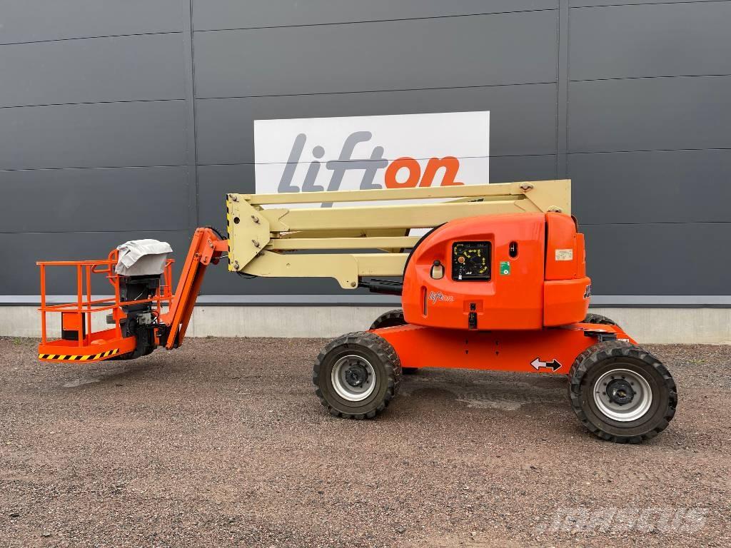 JLG 450 AJ Bomlift Trailer mounted aerial platforms
