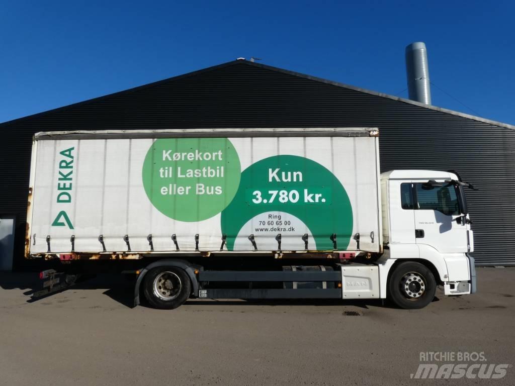 MAN TGS 18.320 Curtainsider trucks