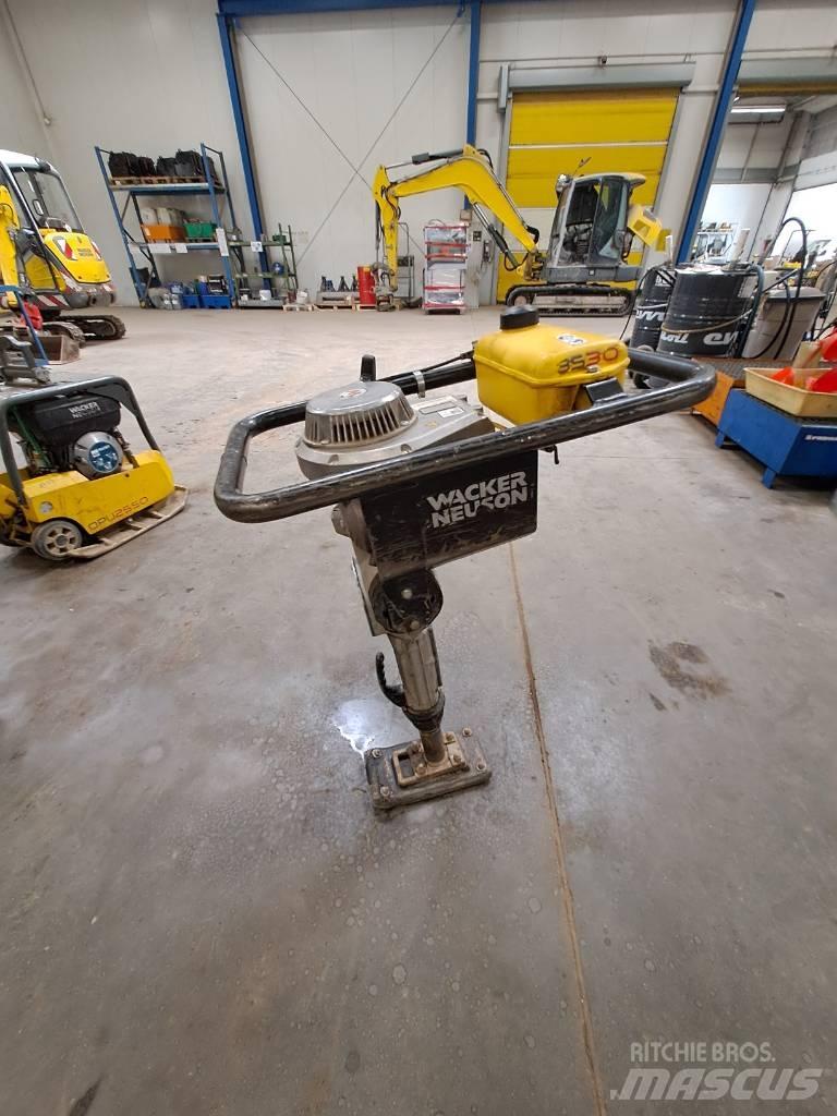 Wacker Neuson BS30 Tampers