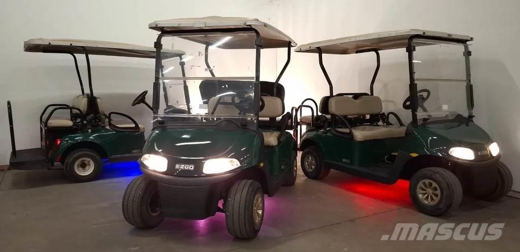 E-Z-GO 2+2 RXV Golf carts