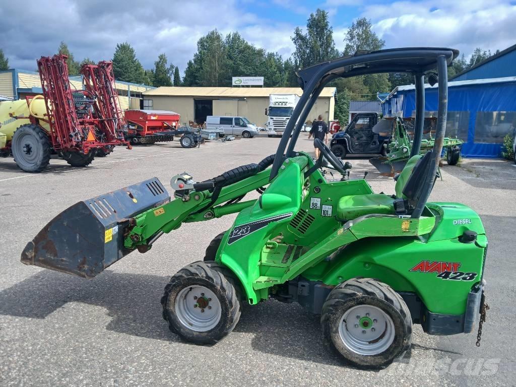 Avant 423 Multi purpose loaders