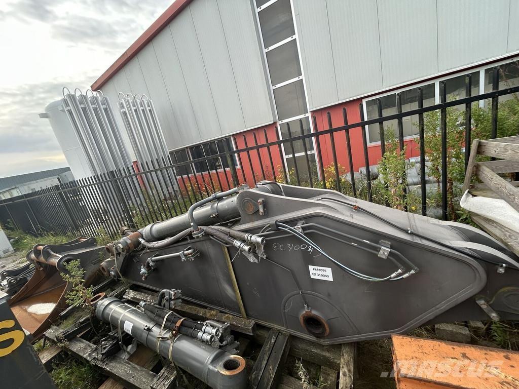 Volvo EC480E Backhoes