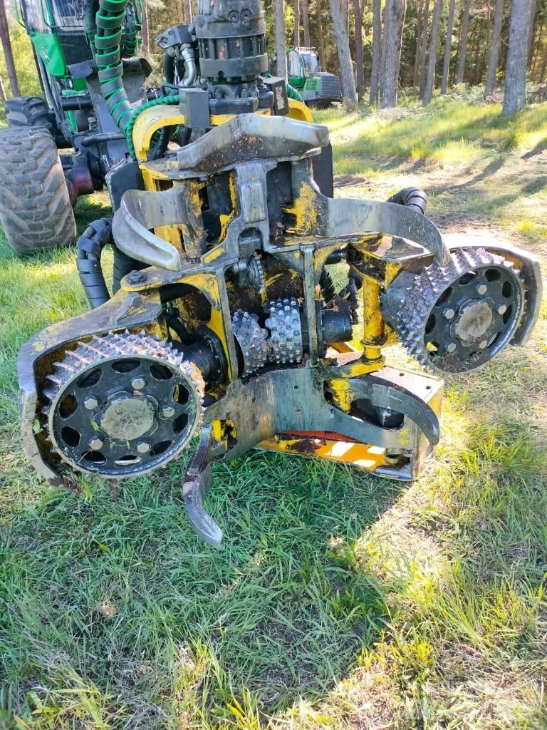 John Deere 1270 G Harvesters