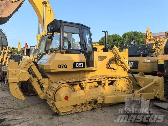 CAT D 7 G Graders