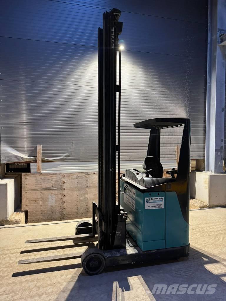 Still FM 14 l Reach trucks