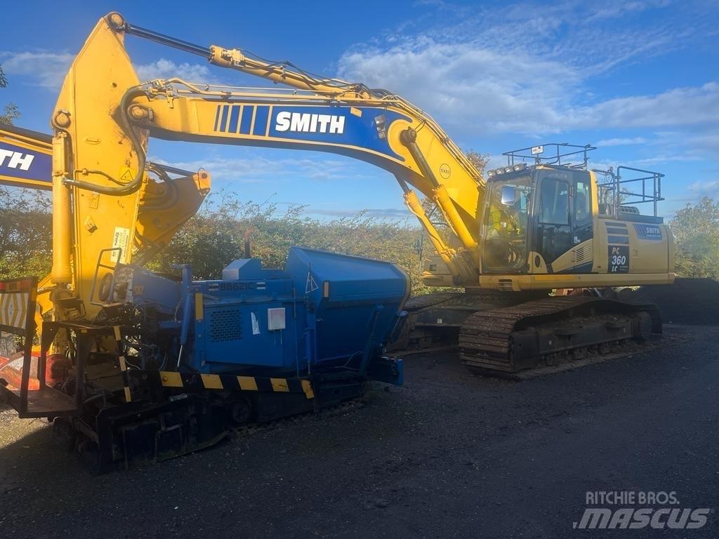 Komatsu 360-10 Crawler excavators