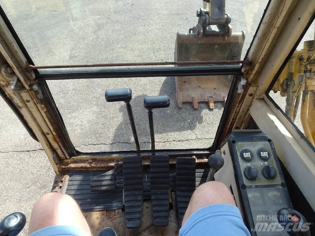 CAT 307 Mini excavators < 7t (Mini diggers)
