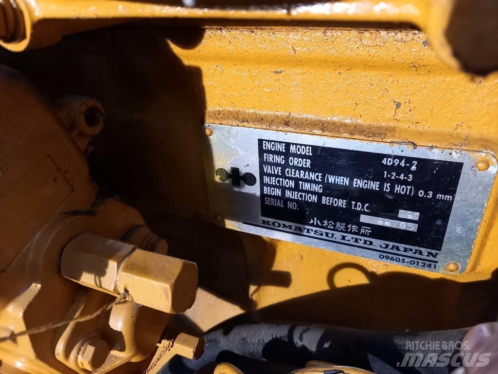 Komatsu 4D94-2 Engines