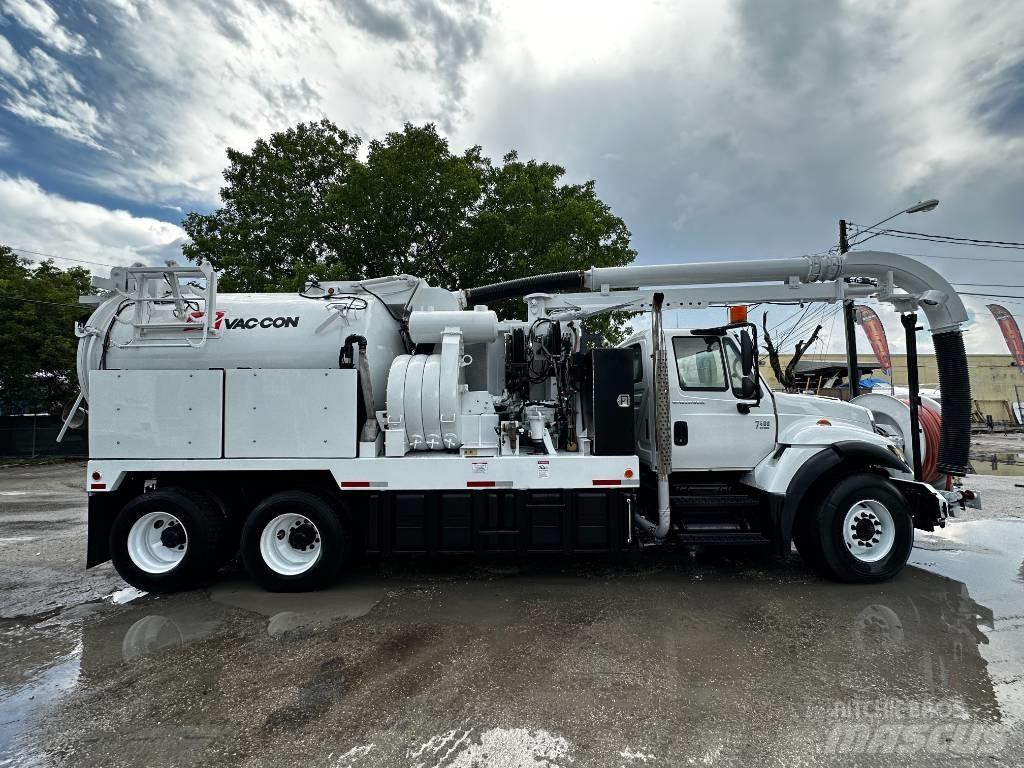 International 7400 Combi / vacuum trucks