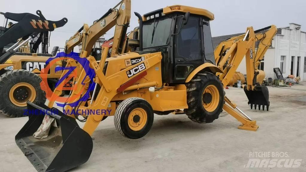 JCB 3 CX Backhoe loaders