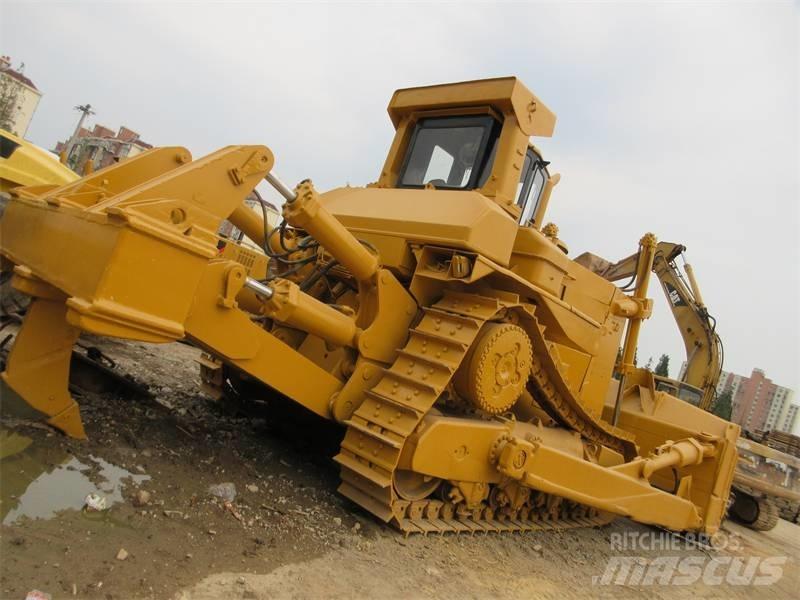 CAT D 10 Crawler dozers