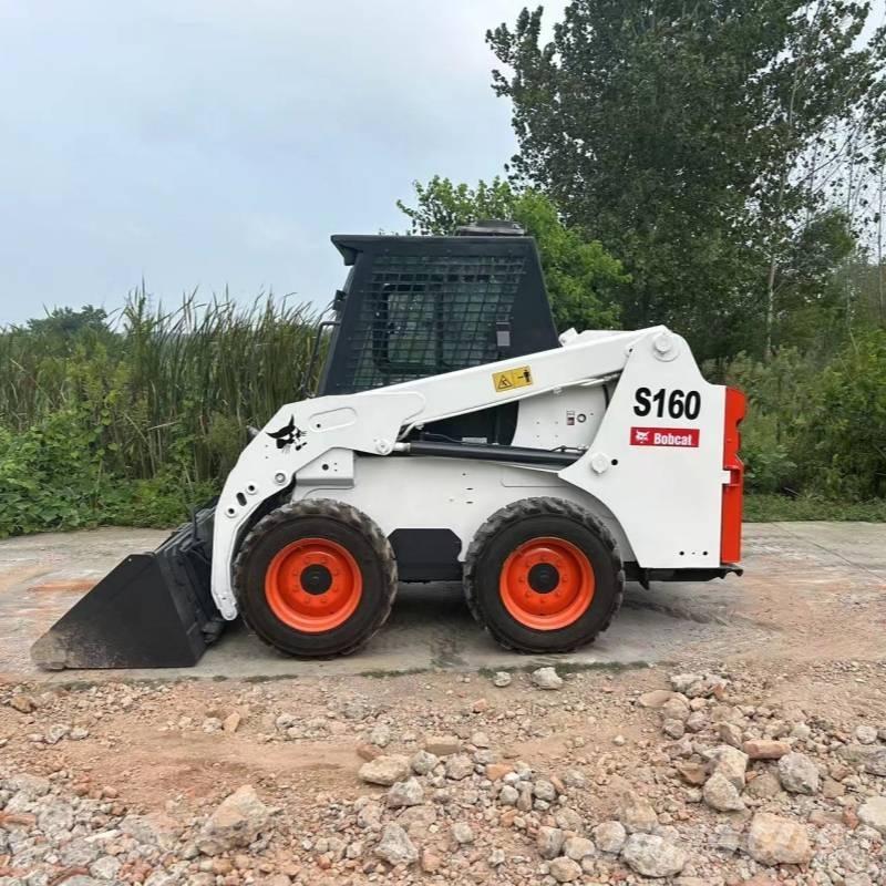 Bobcat S 160 Skid steer loaders