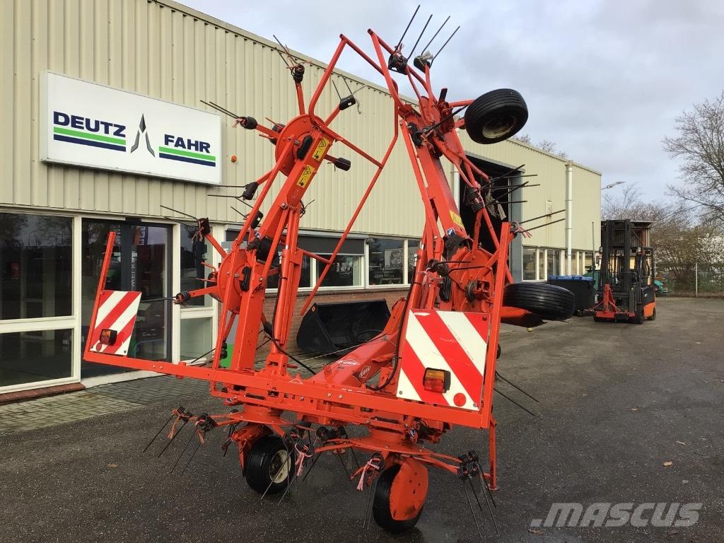 Kuhn GF 6502 Rakes and tedders