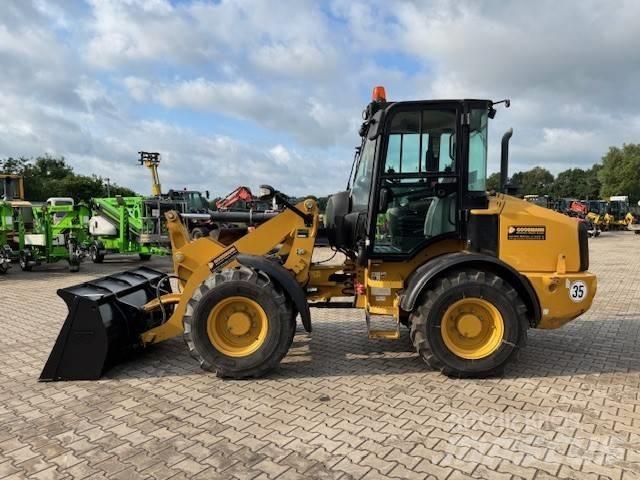 CAT 908 Wheel loaders
