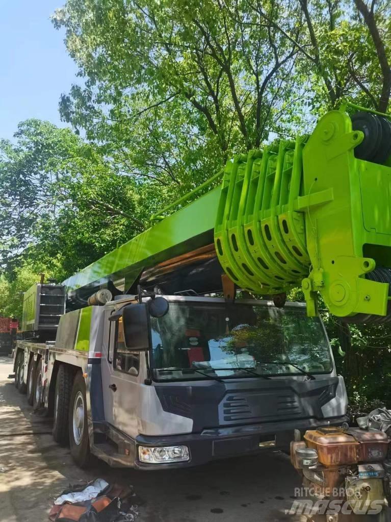 Zoomlion 220 Ton All terrain cranes