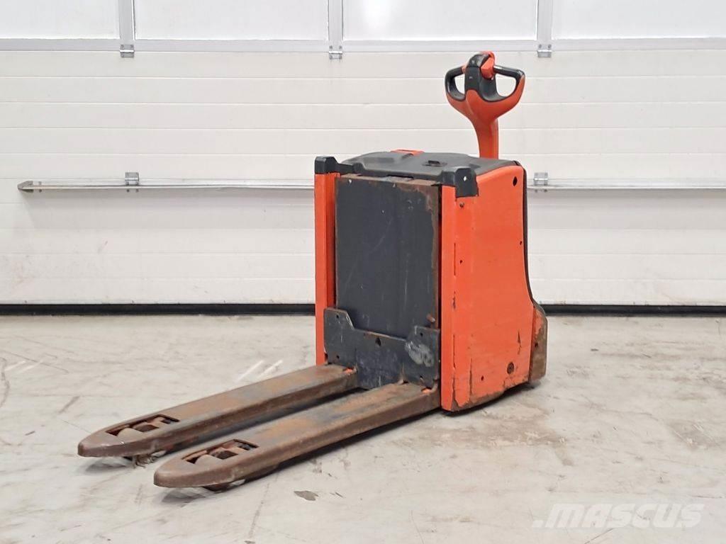 Linde T16L Low lifter