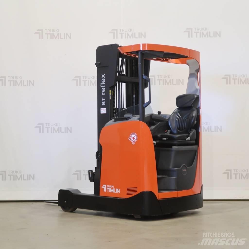Toyota RRE140H Reach trucks
