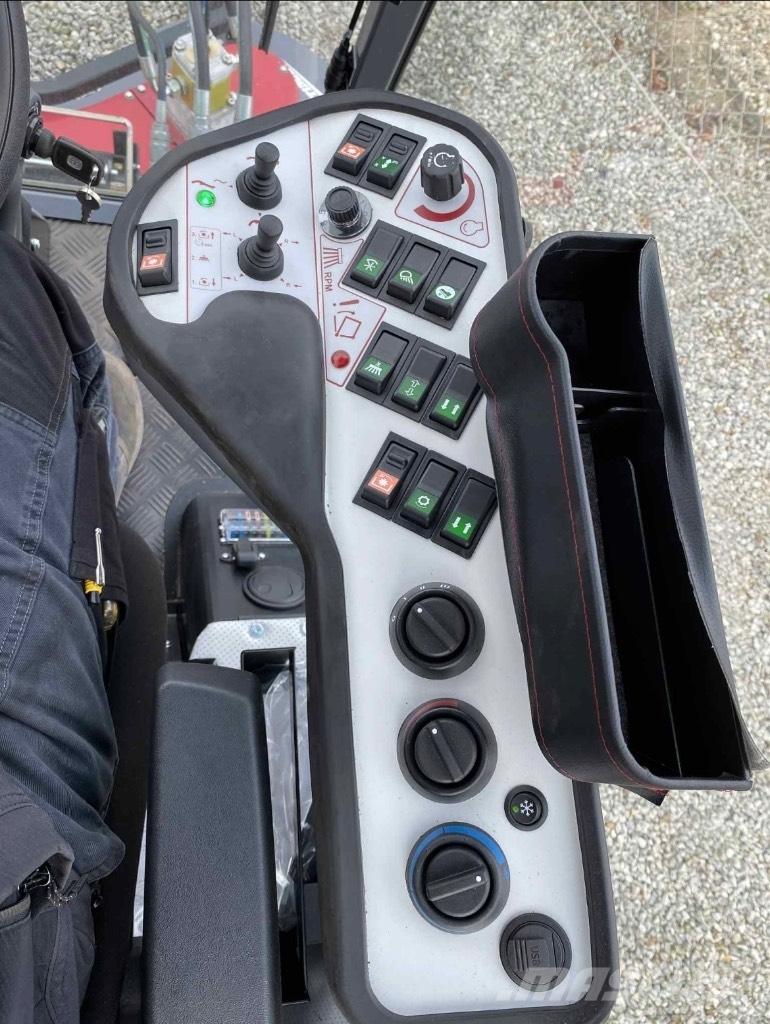 Timan 3330 Mounted and trailed mowers