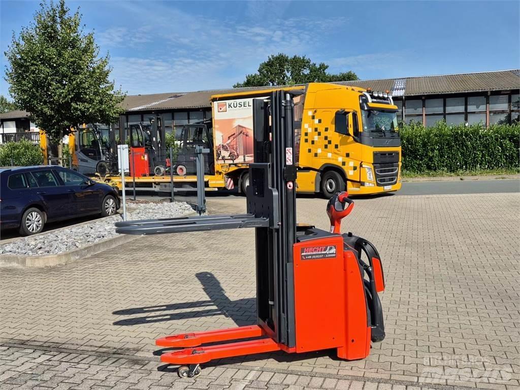 Linde L16APi Pedestrian stacker
