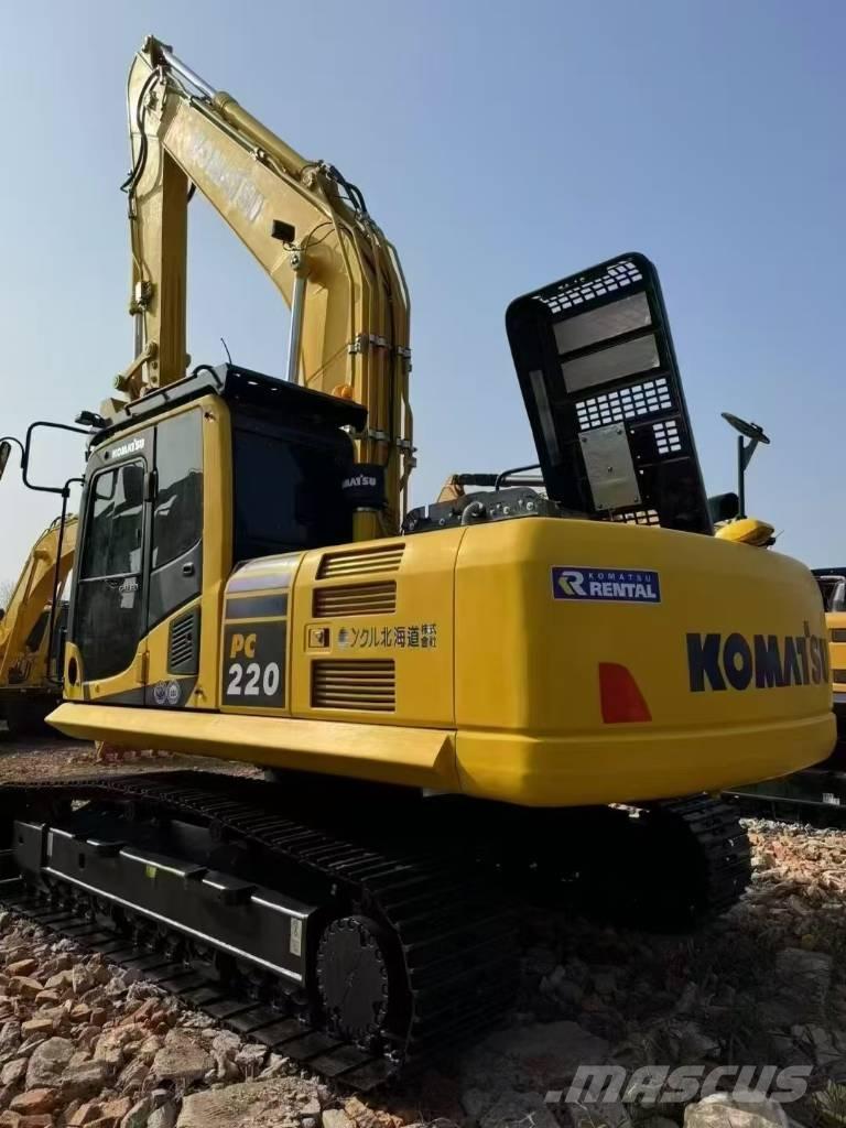 Komatsu PC 220-8 Crawler excavators