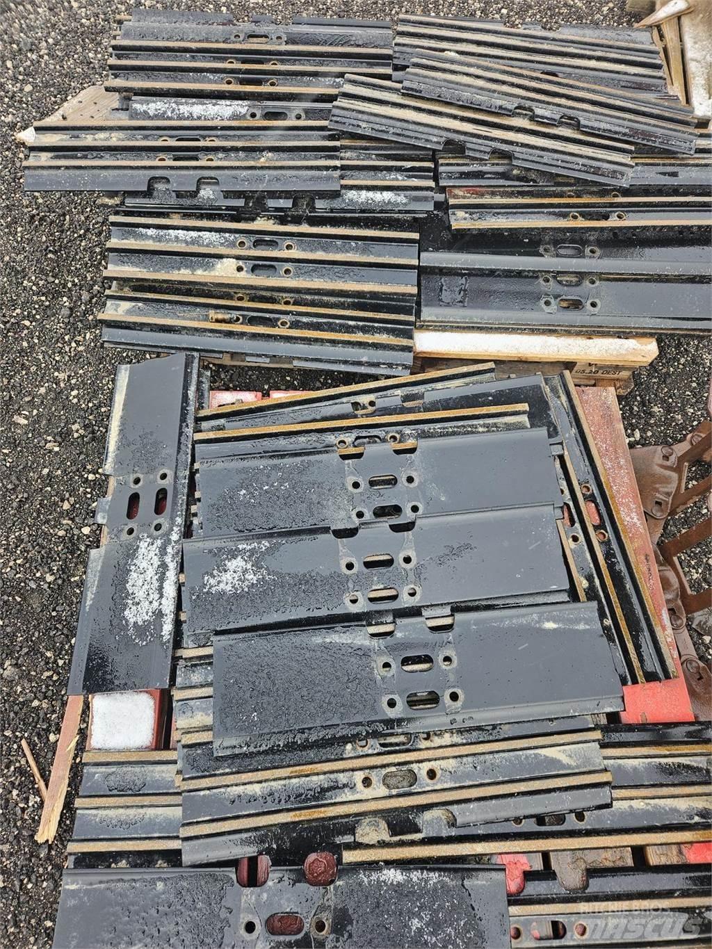  LBX TRACKS Other components