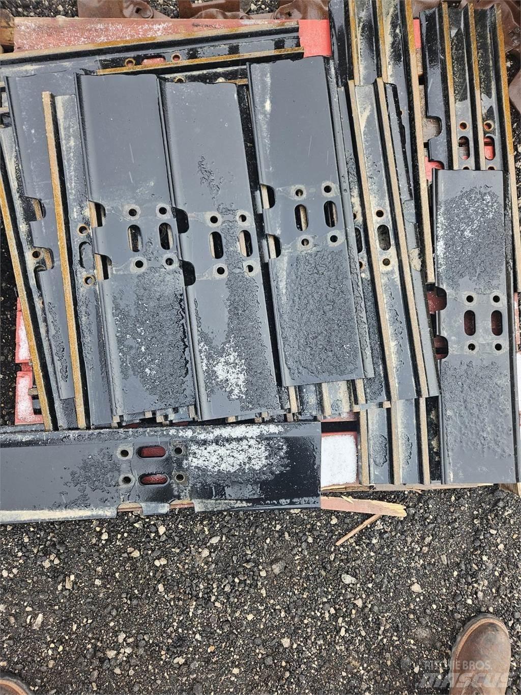  LBX TRACKS Other components