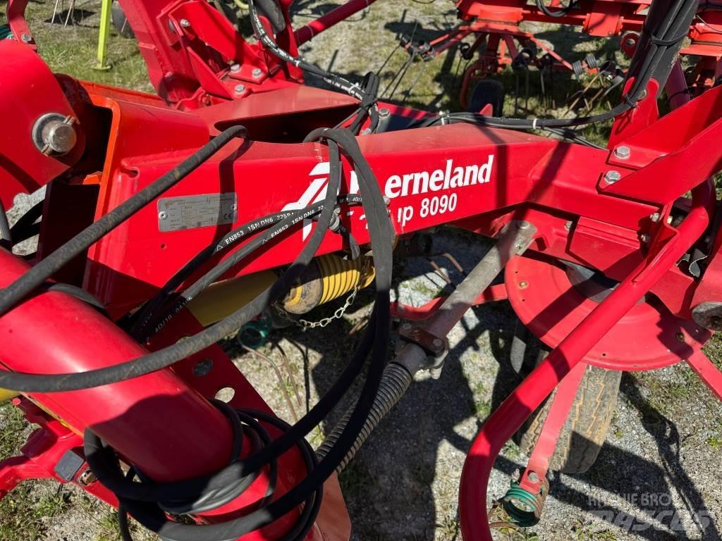 Kverneland 8090 Rakes and tedders