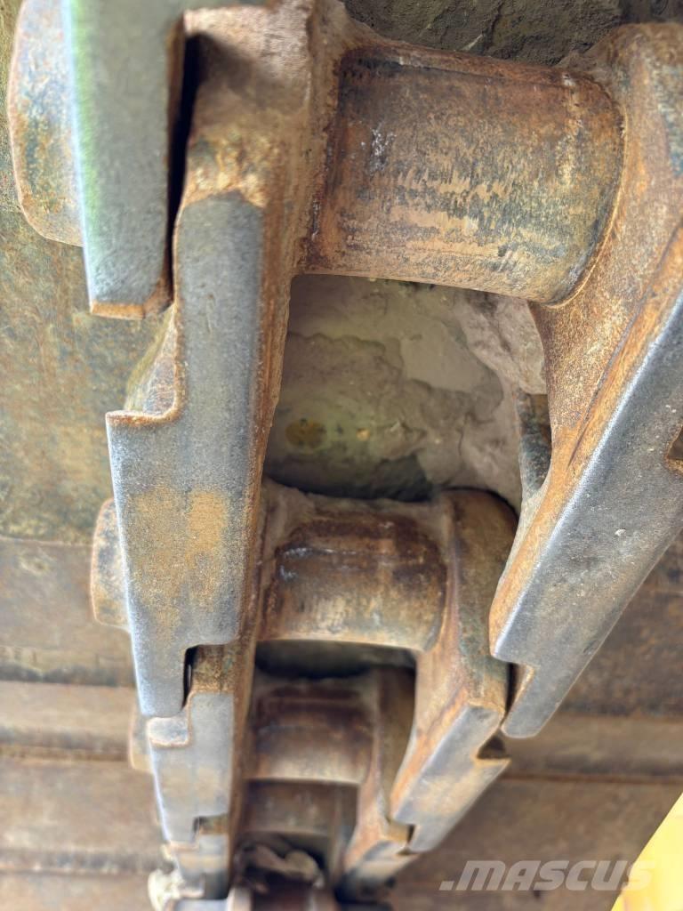 CAT D 6 N LGP Crawler dozers