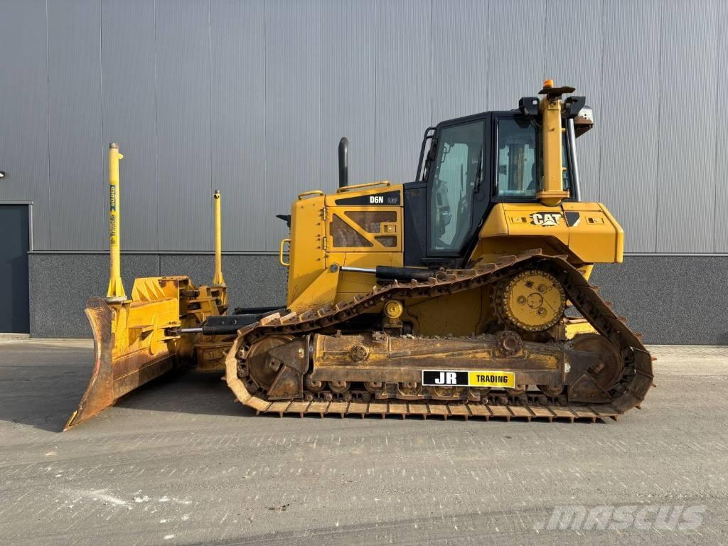 CAT D 6 N LGP Crawler dozers