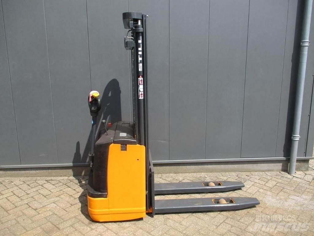 Still EGV 12-OM Pedestrian stacker