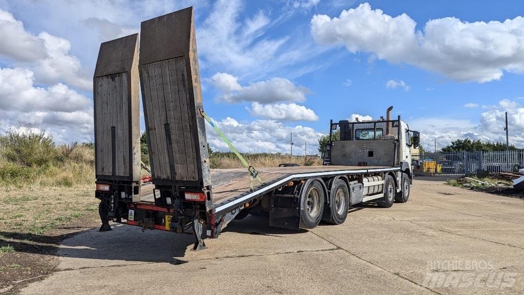 Volvo FM 370 Beavertail Flatbed / winch trucks