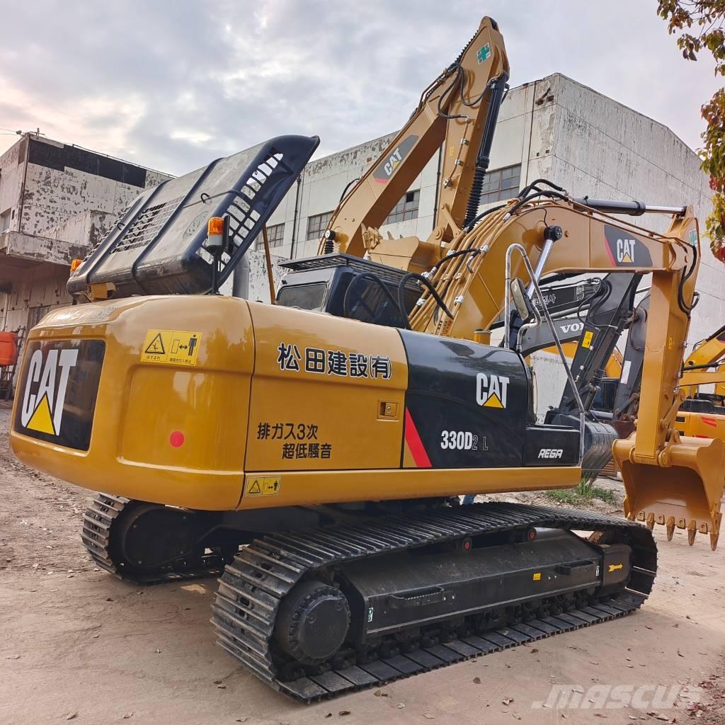 CAT 324 D2L Crawler excavators