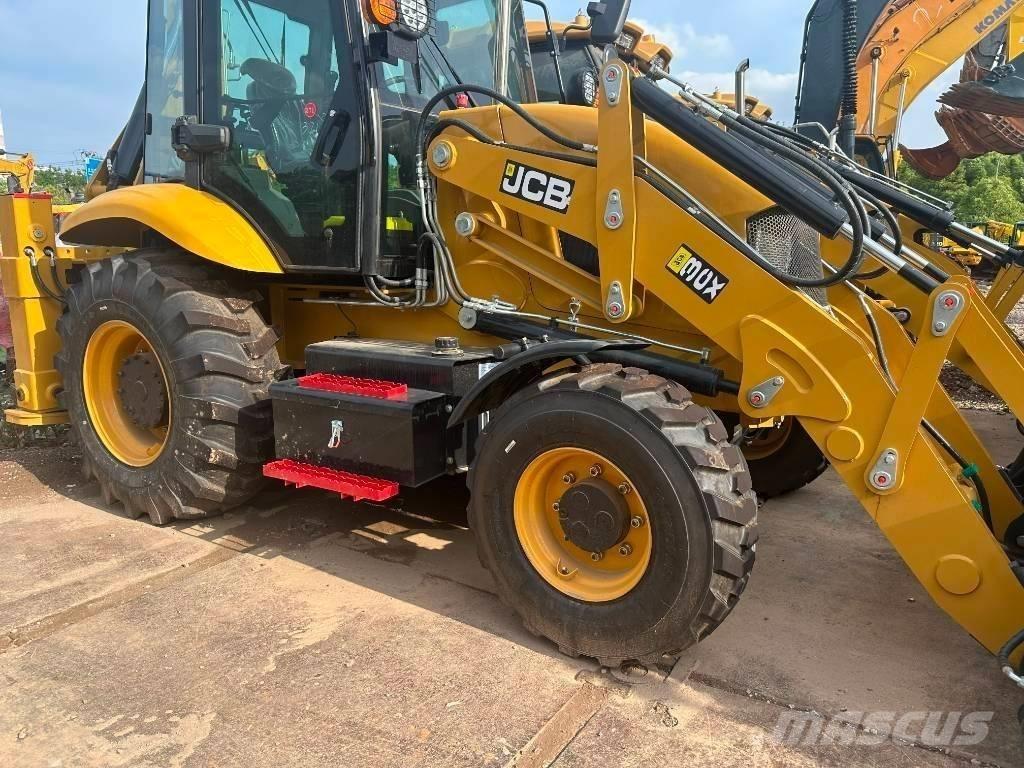 JCB 3 CX Backhoe loaders