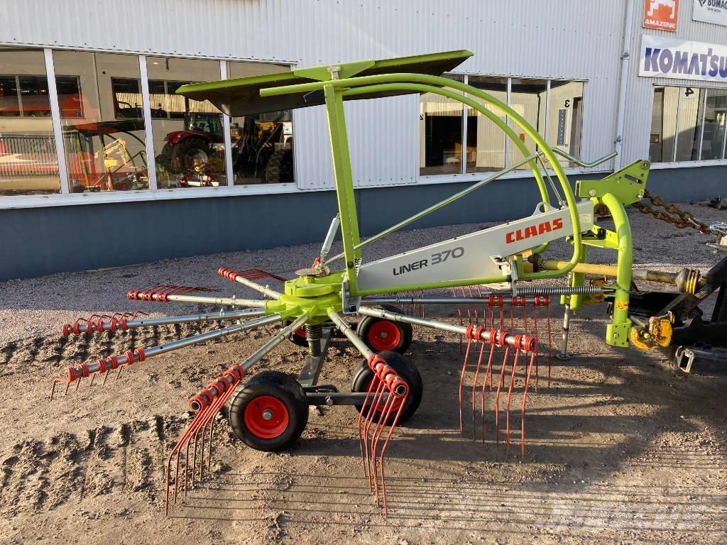 CLAAS Liner 370 Windrowers