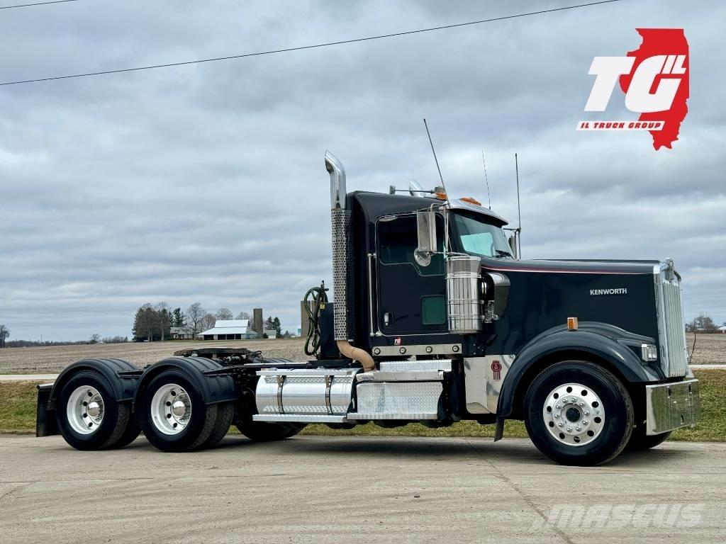 Kenworth W900 Tractor Units