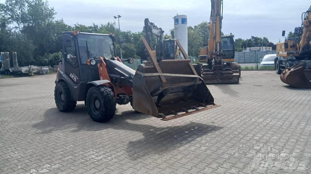 Hitachi ZW 75 Wheel loaders