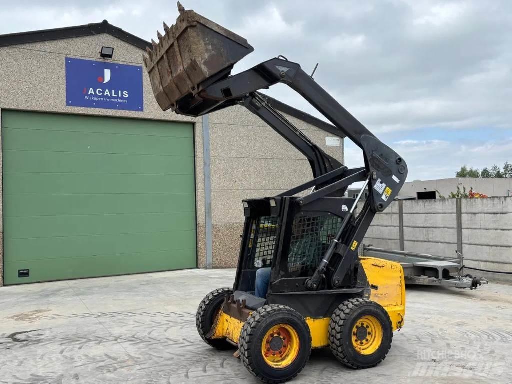 New Holland LS160 Skid steer loaders