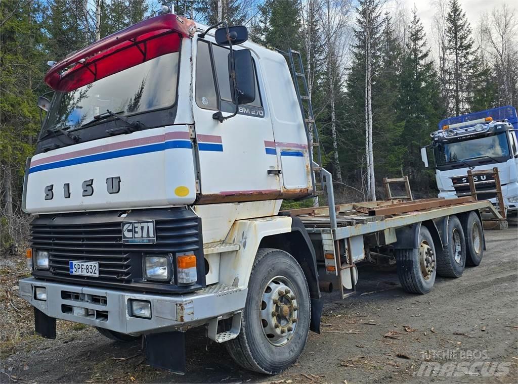 Sisu Sm 270 8X2 Forest machine transport trucks