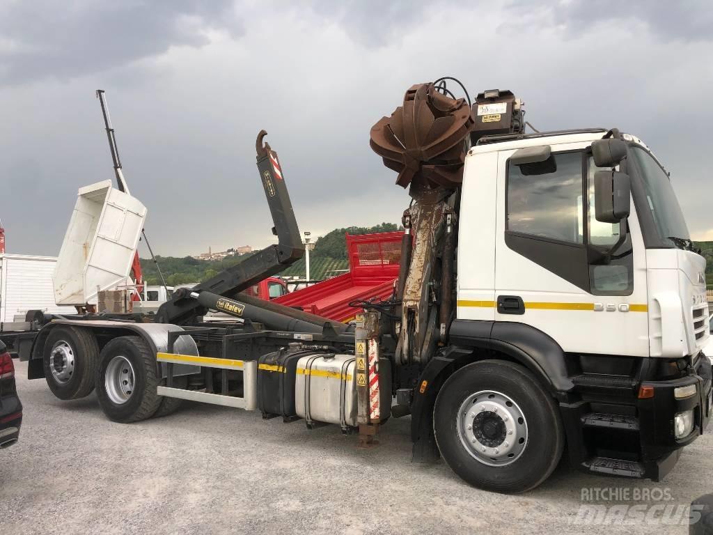 Iveco Stralis 350 Cable lift demountable trucks