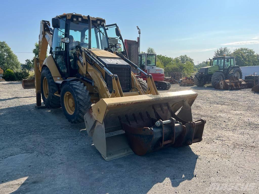  Tractopelle Cat 432F Backhoe loaders